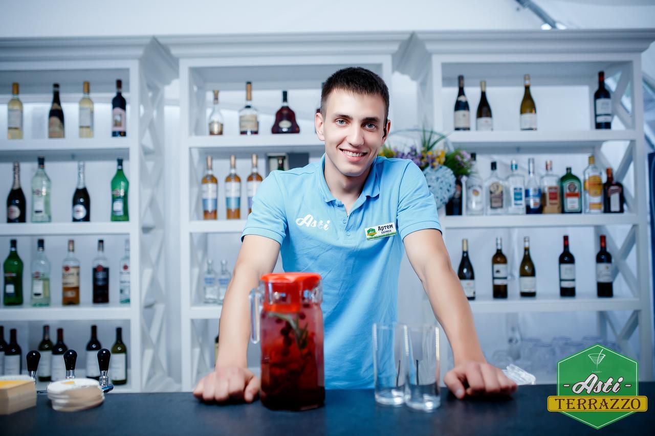 Park Hotel Karagandy Eksteriør billede
